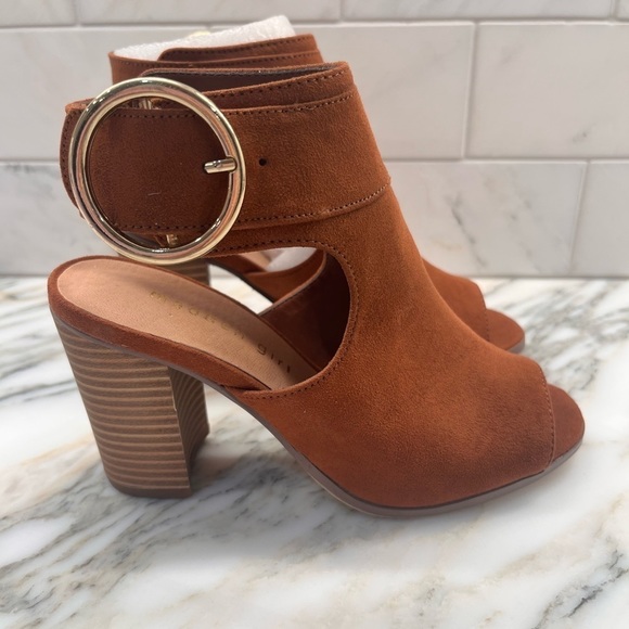 Madden Girl Darlynn City Shooties Sandals - Picture 3 of 12